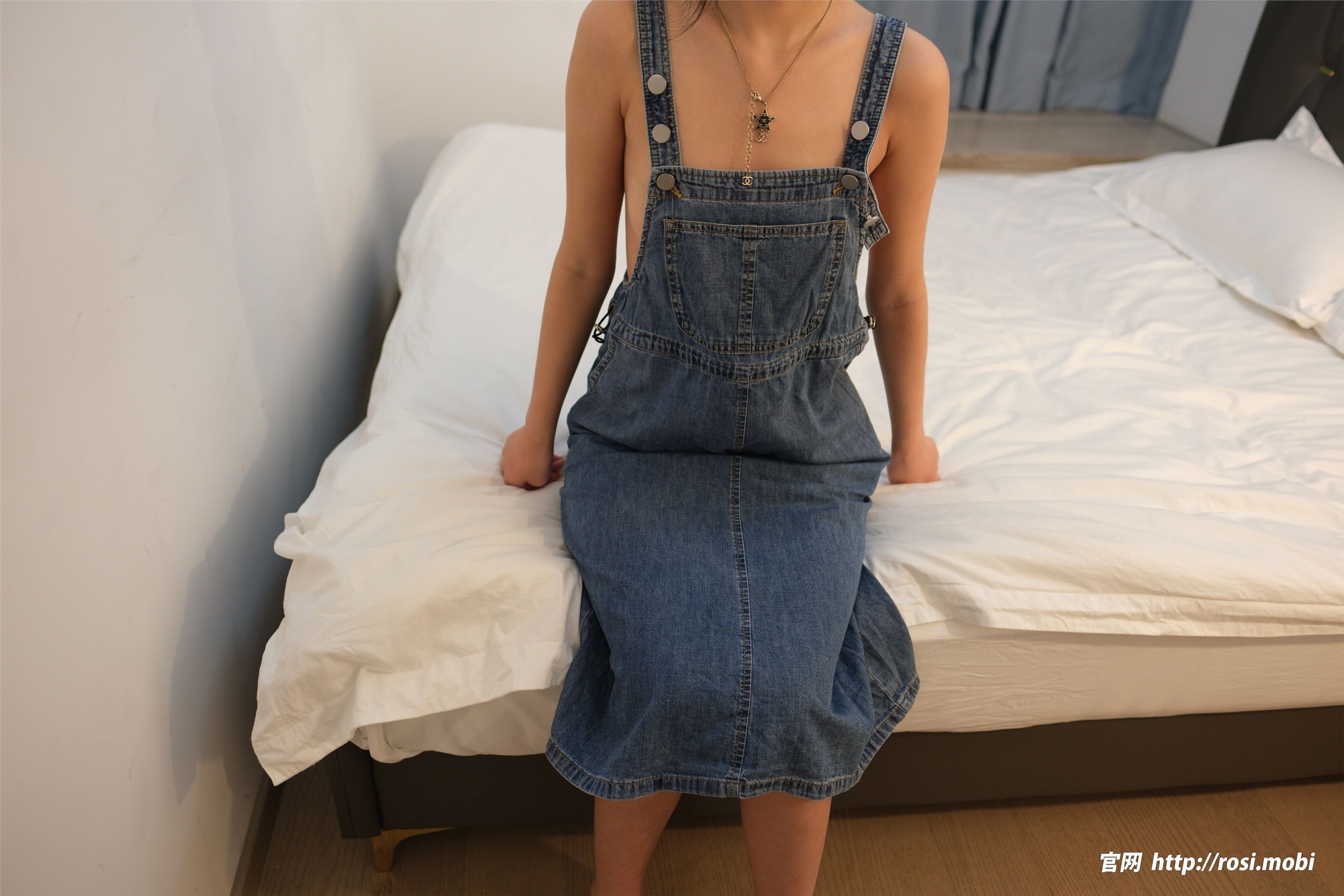 ROSI写真 2025.03.02 NO.4836